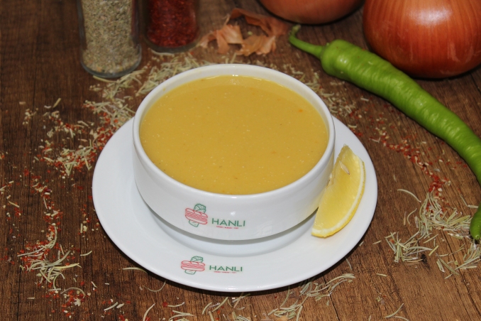 Süzme Mercimek Çorbası